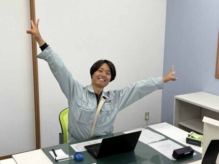 新入社員　山内（23）